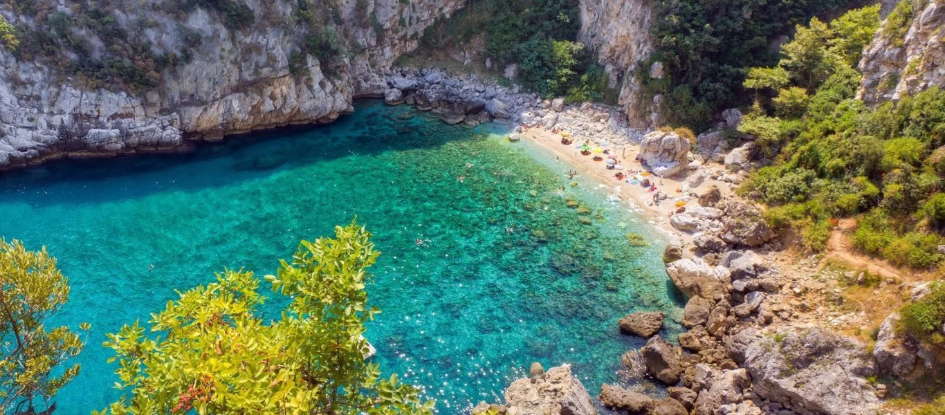 Πόλος έλξης διασήμων η Μαγνησία - Οι stars που έχουν σπίτια